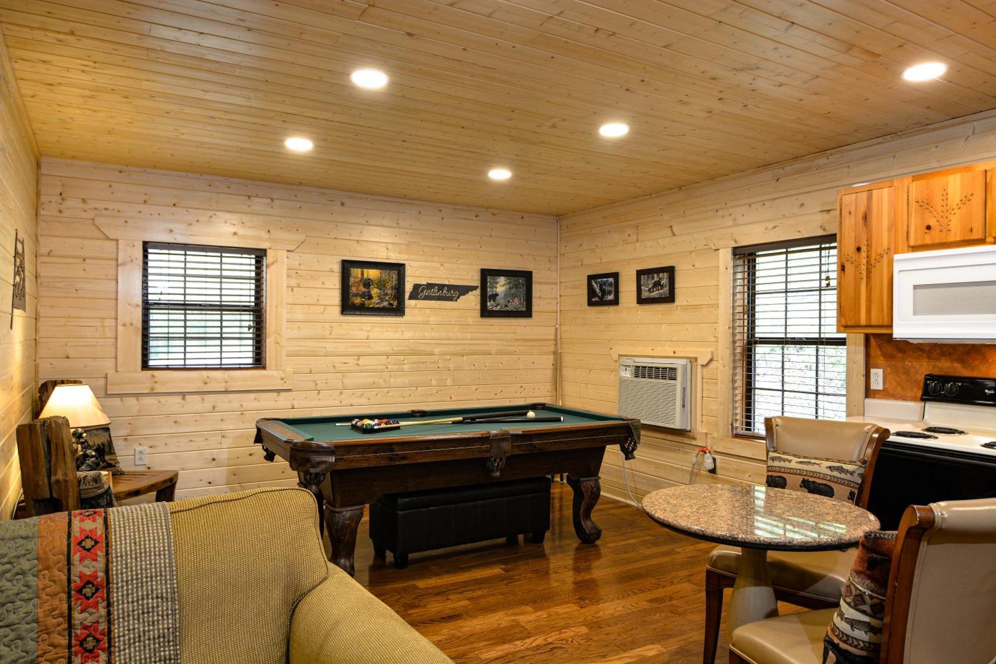 Smoky Mountain Dream Villa Гетлинбург Стая снимка