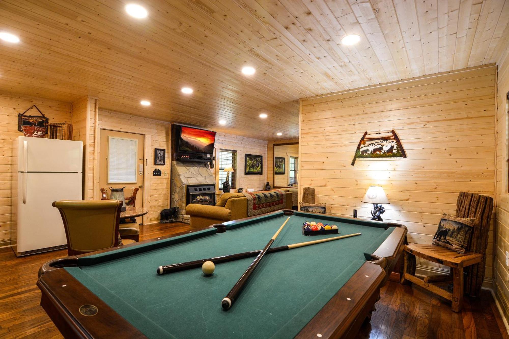 Smoky Mountain Dream Villa Гетлинбург Стая снимка
